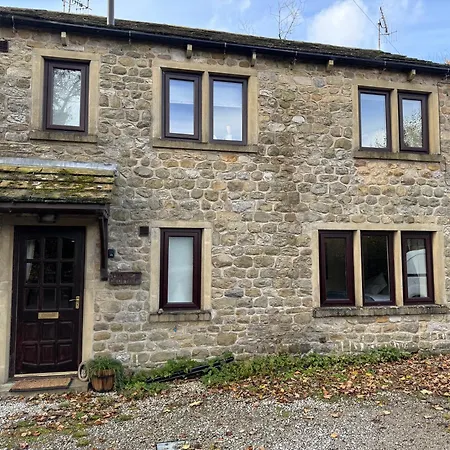 3 Bedroom Dog Friendly Cottage With Off Lead Field Hébergement de vacances Airton